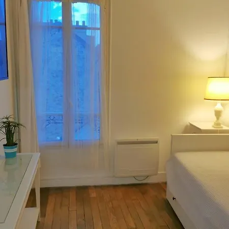 1Min Rer - St Germain En Laye Hyper Center - Wei&Pei Apartment Saint-Germain-en-Laye Buitenkant foto
